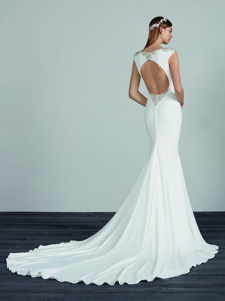 Pronovias Mathis