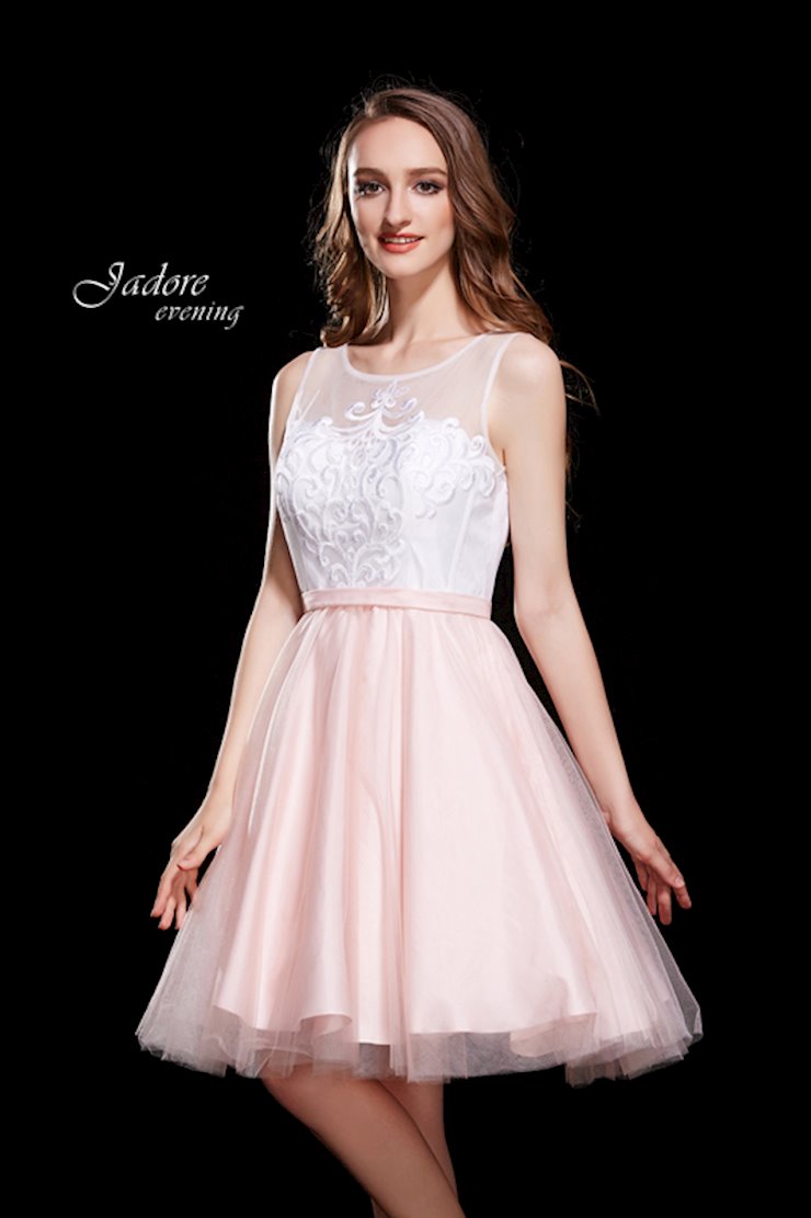 Jadore Evening J12022 Default Thumbnail Image