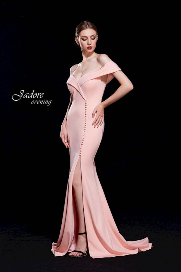 Jadore Evening J12076 Default Thumbnail Image