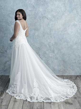 Allure W453