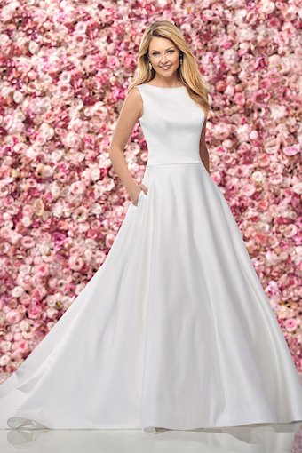 Enchanting by Mon Cheri 219136