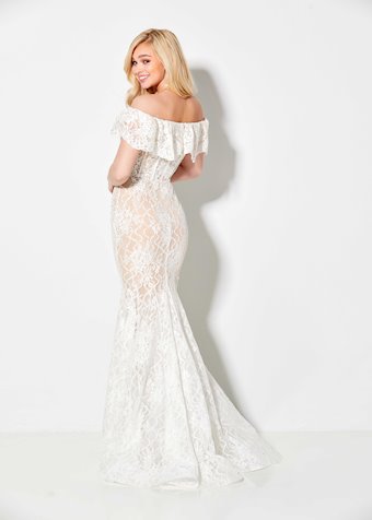 Ellie Wilde Prom Dresses White Off the Shoulder Formal Dress