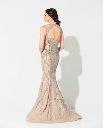 Ivonne D 219D75