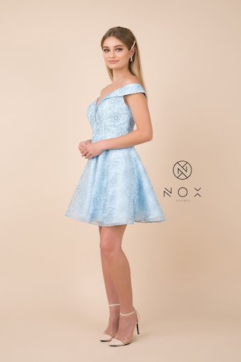 Nox Anabel A676 #1 frontface vertical thumbnail