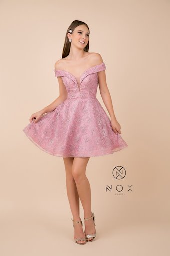 Nox Anabel A676 #5 vertical thumbnail