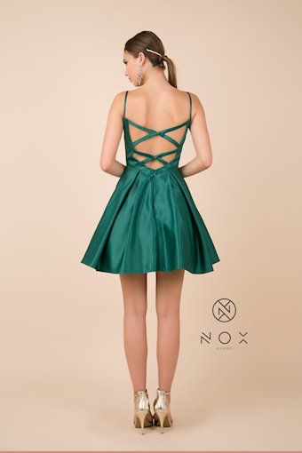 Nox Anabel N670 #3 vertical thumbnail