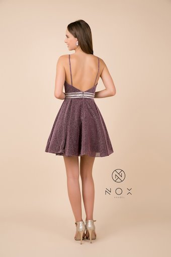 Nox Anabel Y678 #4 backface vertical thumbnail
