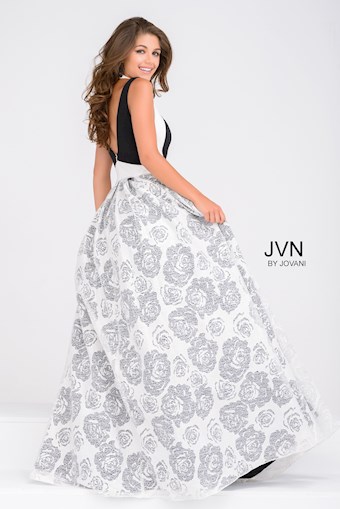 JVN JVN49641 #1 Black/White vertical thumbnail