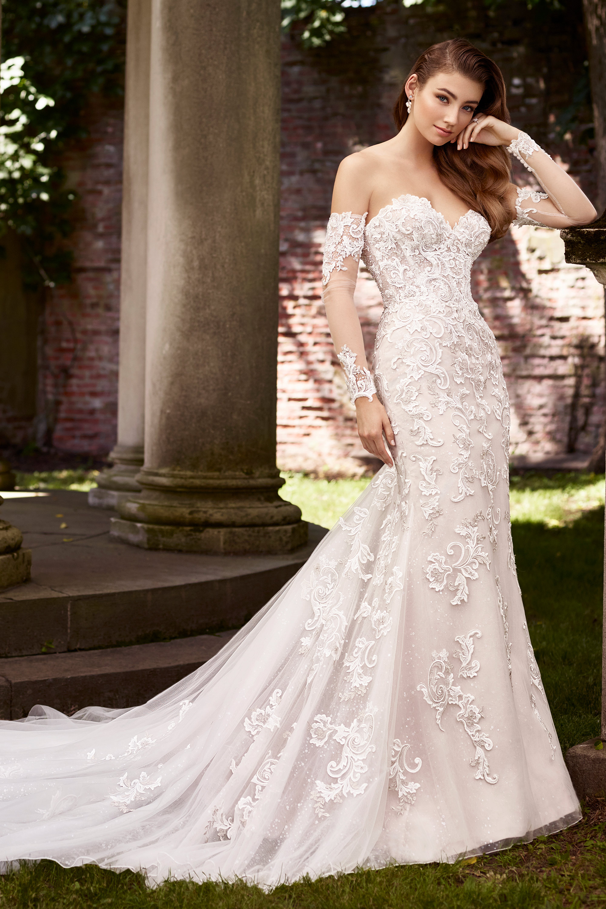Martin Thornburg Spring 2019 Bridal Dresses | Martin Thornburg Wedding  Dresses