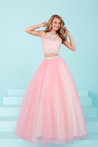 Christina Wu Prom Style #16257 #5 thumbnail