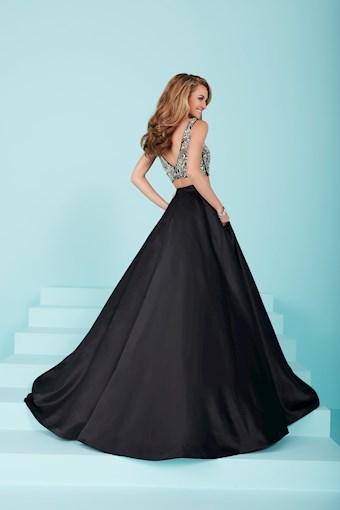 Christina Wu Prom Style #16258 #6 thumbnail