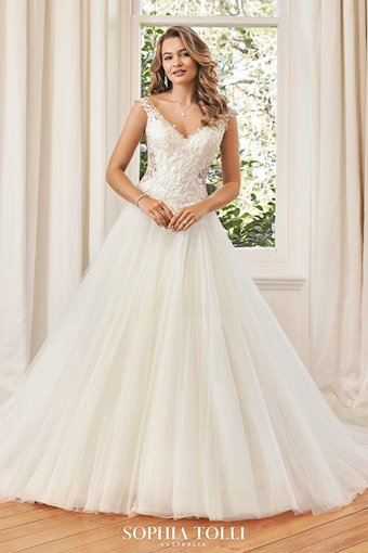 Sophia Tolli Hayden