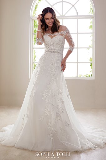 Sophia Tolli Y21827