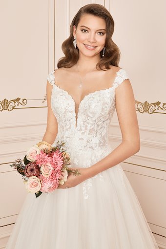 Sophia Tolli Alannah