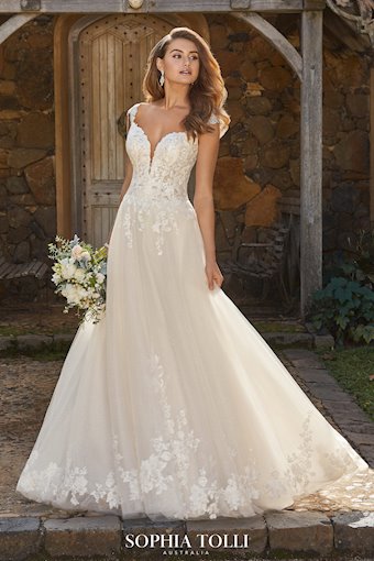 Sophia Tolli Alannah