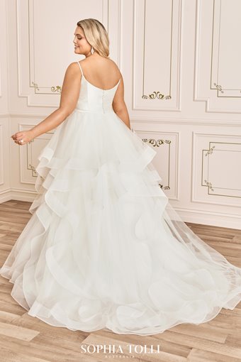 Sophia Tolli Caterina