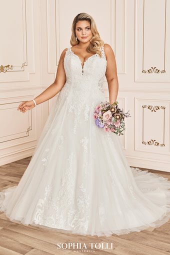 Sophia Tolli Chiara