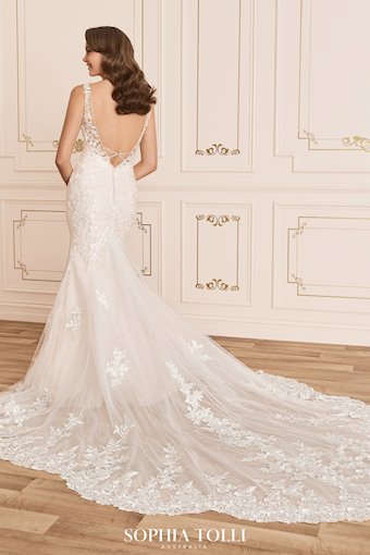 Sophia Tolli Aaliyah