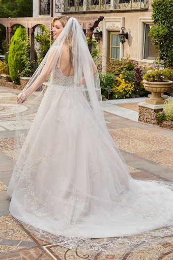 Casablanca Bridal #3 vertical thumbnail