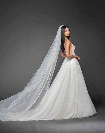 Lazaro Roxana