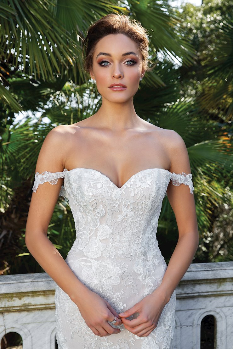 Justin Alexander - 88123 | XO Bridals