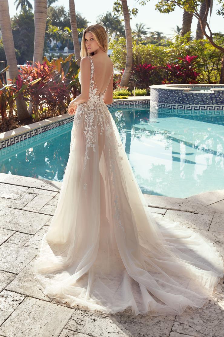Demetrios Style #1001 #1 vertical picture