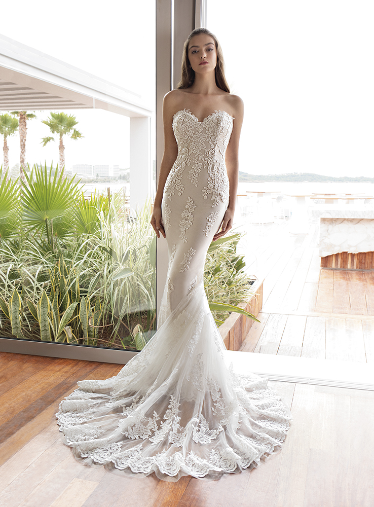 Demetrios Style #7997 #1 vertical picture