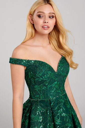 Ellie Wilde EW120029