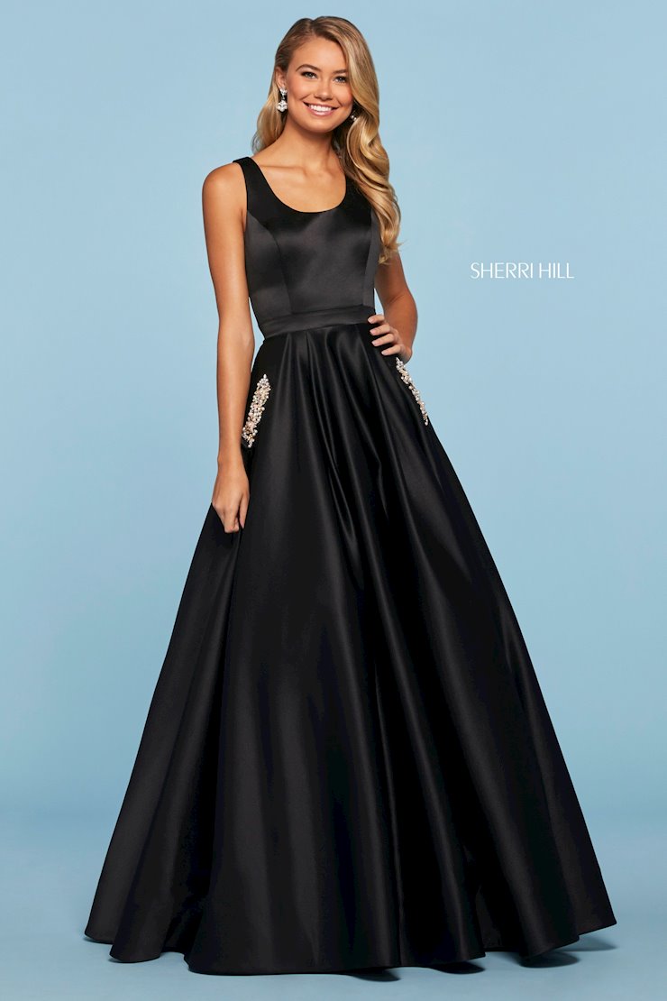Sherri Hill Image