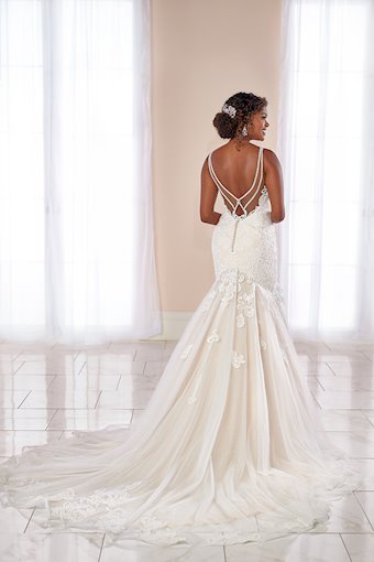 Stella York 7002