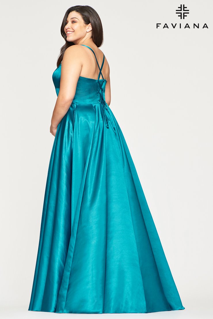 green emerald velvet dress Primavera Couture 14005 Size 22 Peacock Long Beaded Sequin Fitted Plus Size Prom Dress Formal Gown main image 0