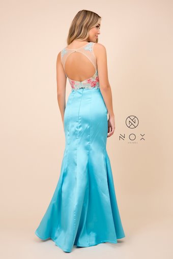 Nox Anabel 8287 #2 vertical thumbnail