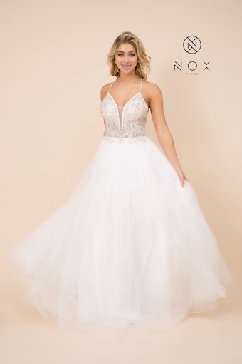Nox Anabel J411 #2 vertical thumbnail