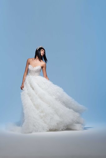 Lazaro Adriana
