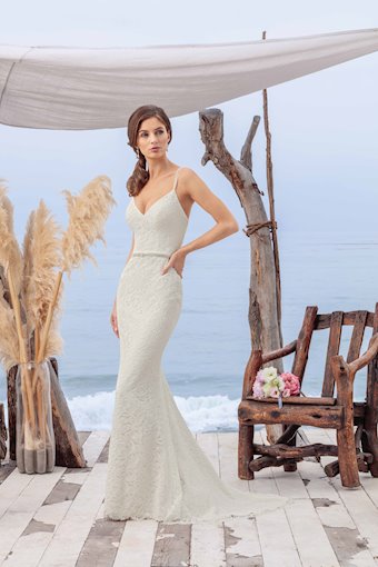 Casablanca Bridal #BL259 #0 default frontface vertical thumbnail