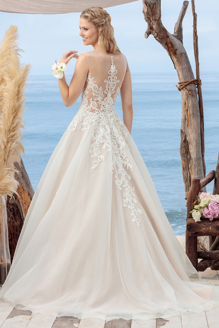 BeLoved by Casablanca #BL249 Default Thumbnail Image