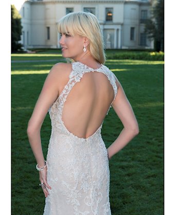 Venus Bridal VE8367