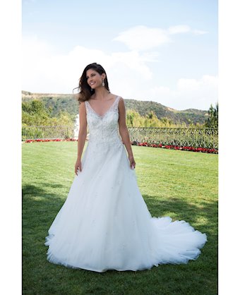 Venus Bridal VE8725
