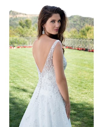Venus Bridal VE8725