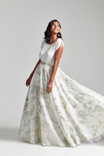 Rebecca Schoneveld Jovita