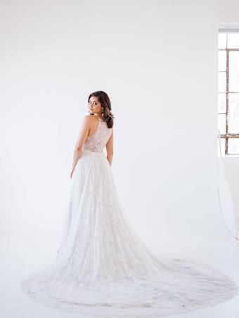Rebecca Schoneveld Katia