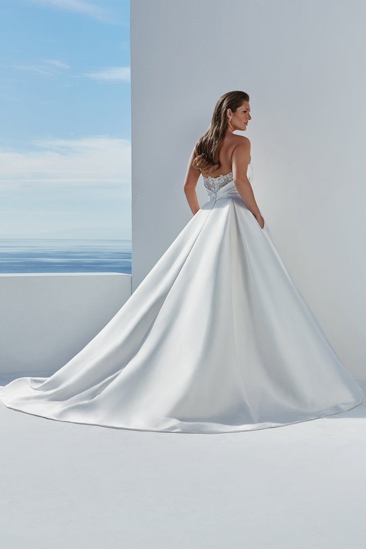Limestone and Lace Bridal Boutique