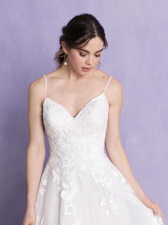 Allure Romance 3361