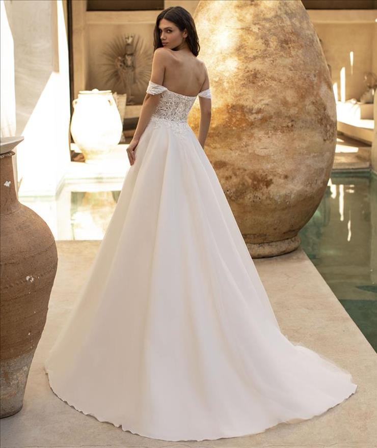 Pronovias Caron