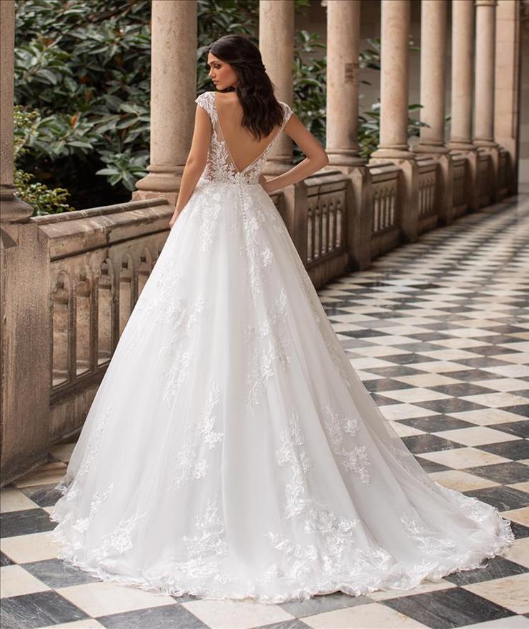 Pronovias Griffith