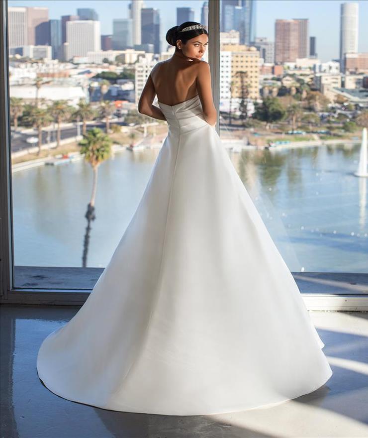 Pronovias Jurado