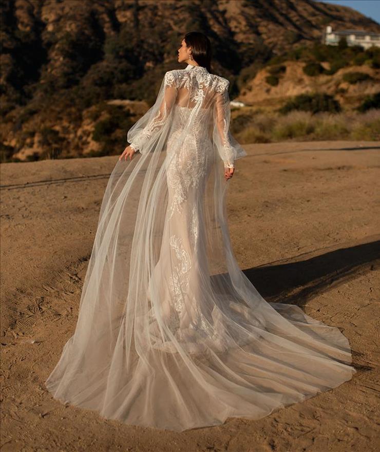 Pronovias Maclaine