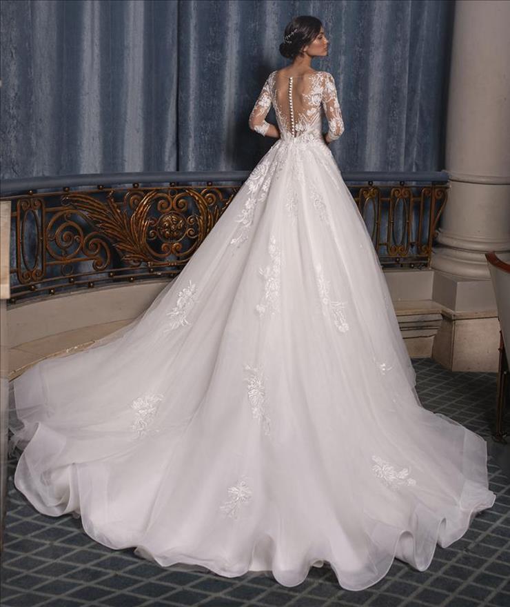 Pronovias Privee Gish
