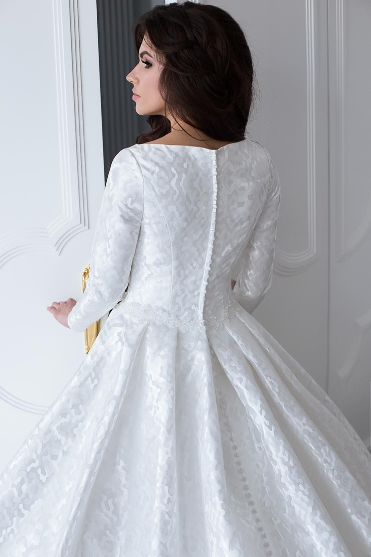 Autumn Silk Couture 19736 Backface Thumbnail Image