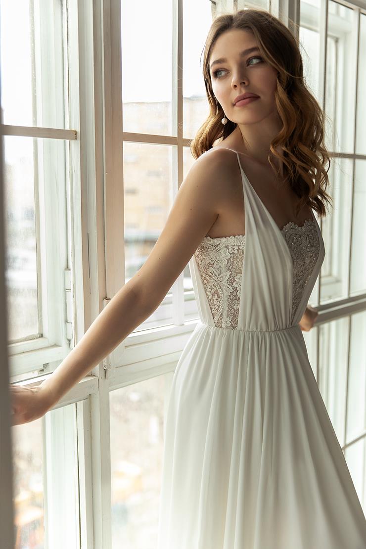 Wona Concept Backface Thumbnail Image